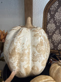 9" Beige Heirloom Pumpkin