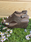Carley Wedge Sandle